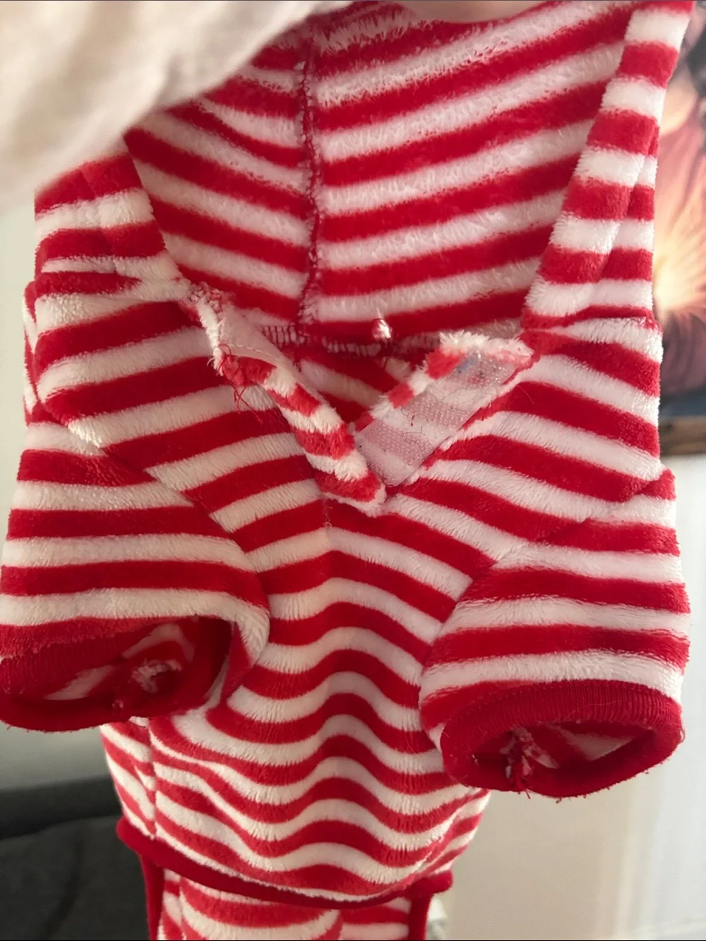 ❤️🤍 Red & White Striped Hooded Dog Pajama – Size Medium 🤍❤️